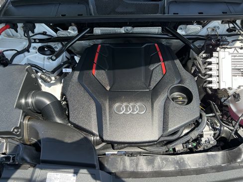 Used 2024 Audi SQ5 Premium Plus AWD/4WD image 36