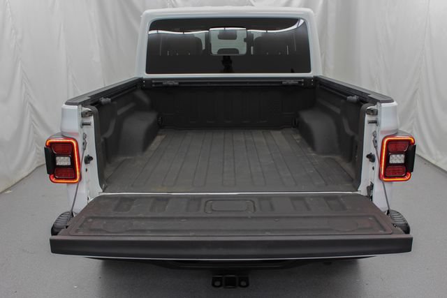 Used 2021 Jeep Gladiator Rubicon AWD/4WD image 12