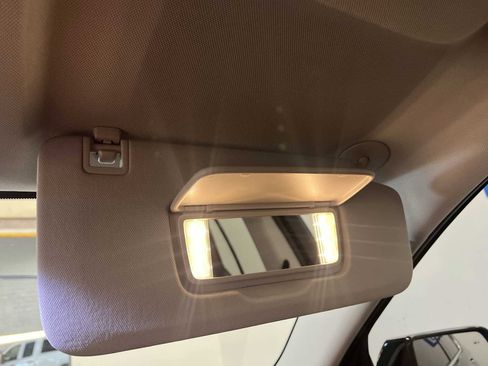 Used 2020 Chevrolet Traverse High Country image 34