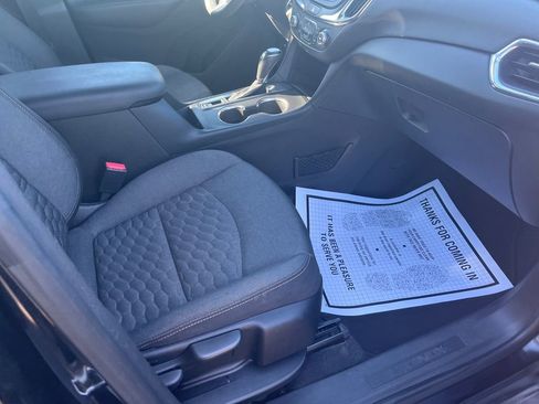 Used 2018 Chevrolet Equinox LT image 28