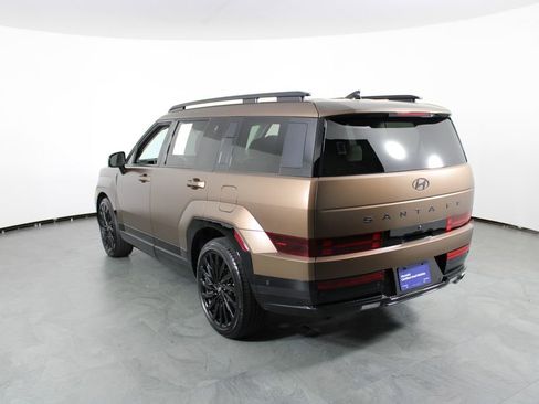 Used 2025 Hyundai Santa Fe Calligraphy image 4