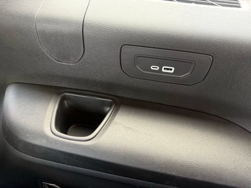 Used 2023 Jeep Grand Cherokee L Limited AWD/4WD image 56