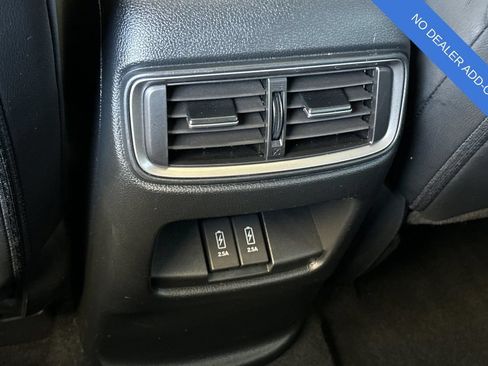 Used 2022 Honda CR-V Touring image 14