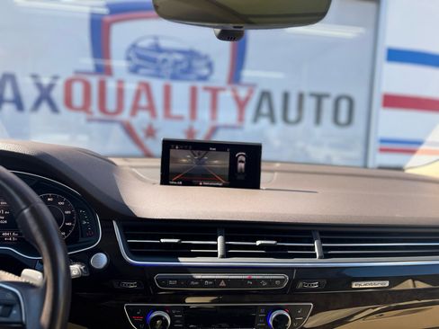 Used 2018 Audi Q7 3.0T Prestige w/ Prestige Package image 43