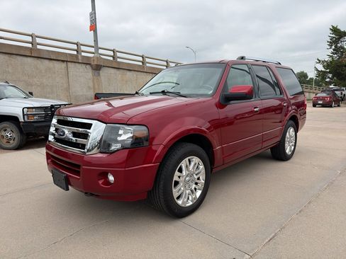 Used 2014 Ford Expedition Limited w/ Equipment Group 301A AWD/4WD image 1
