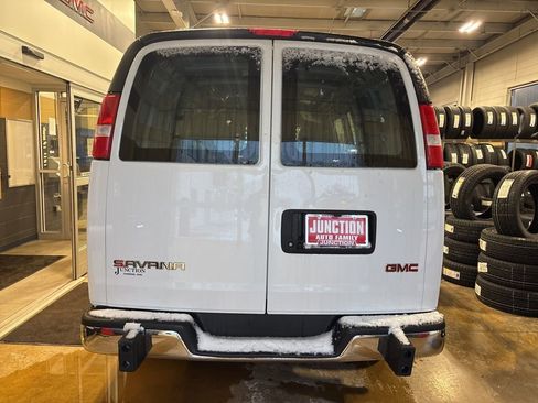 Used 2024 GMC Savana 2500 w/ Driver Convenience Package image 14