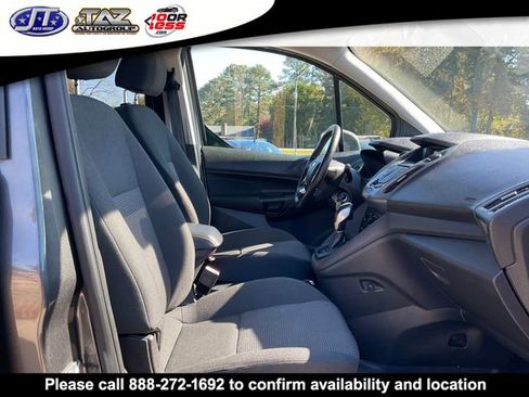 Used 2017 Ford Transit Connect XL image 13