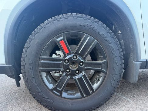 New 2026 Nissan Rogue SV AWD/4WD image 9
