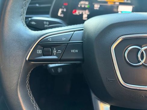 Used 2021 Audi Q8 Premium w/ Black Optic Package image 19