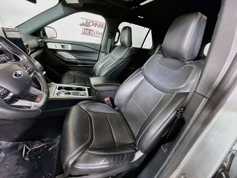 Used 2020 Ford Explorer ST w/ Premium Technology Package AWD/4WD image 27