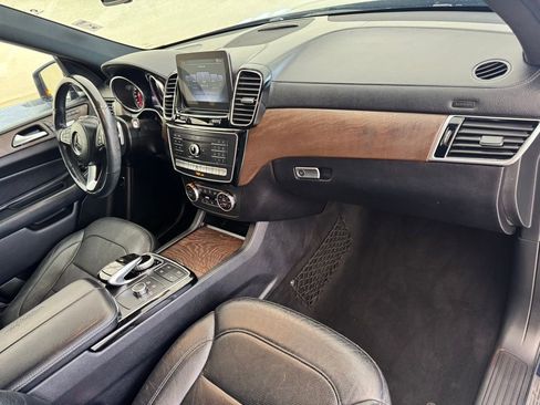 Used 2017 Mercedes-Benz GLS 450 4MATIC image 17