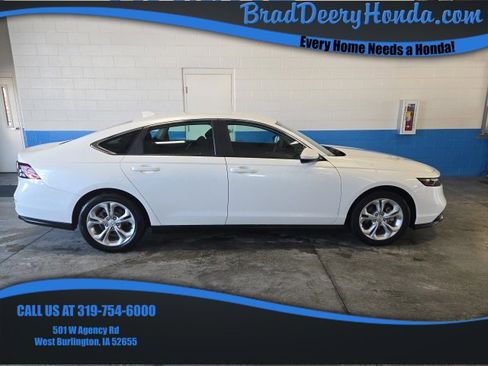 Used 2023 Honda Accord LX image 1