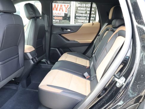 New 2026 Chevrolet Equinox ACTIV w/ Safety and Technology Package AWD/4WD image 25