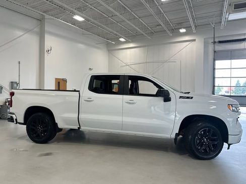Used 2023 Chevrolet Silverado 1500 RST AWD/4WD image 5