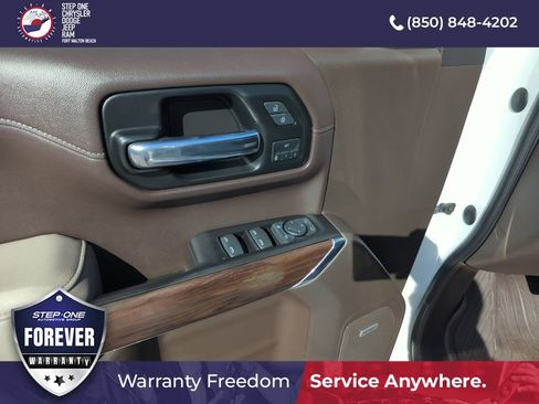 Used 2019 GMC Sierra 1500 SLT w/ SLT Premium Plus Package RWD image 18