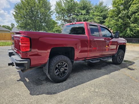 Used 2019 Chevrolet Silverado 2500 LT image 4