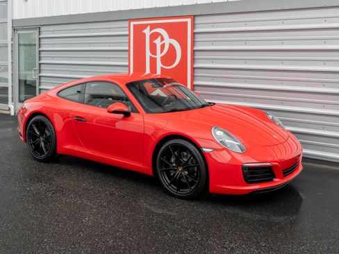 Used 2018 Porsche 911 Carrera RWD image 39