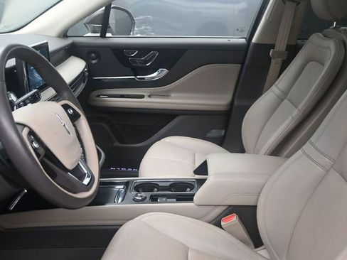 Used 2021 Lincoln Corsair Reserve w/ Equipment Group 201A image 7