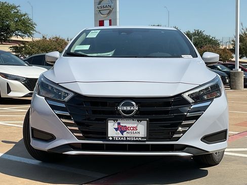 New 2025 Nissan Versa SV w/ Trunk Package image 3
