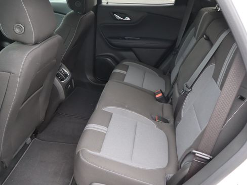 Used 2025 Chevrolet Blazer LT FWD image 31