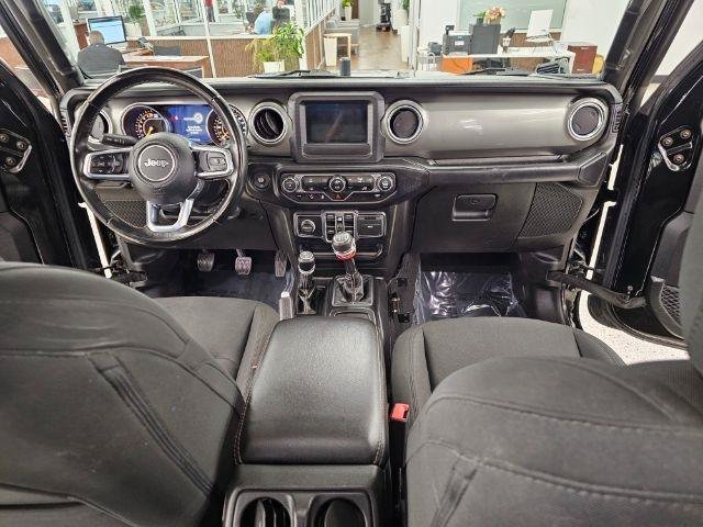 Used 2020 Jeep Wrangler Unlimited Sahara AWD/4WD image 15