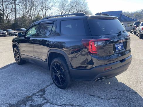 Used 2023 GMC Acadia SLT w/ Elevation Edition image 6