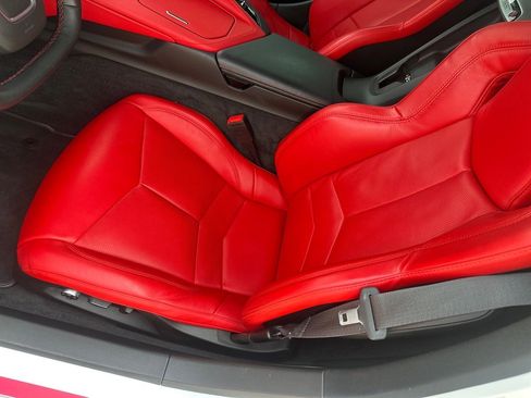 Used 2023 Chevrolet Corvette Stingray Preferred Cpe w/ Z51 Performance Package image 19