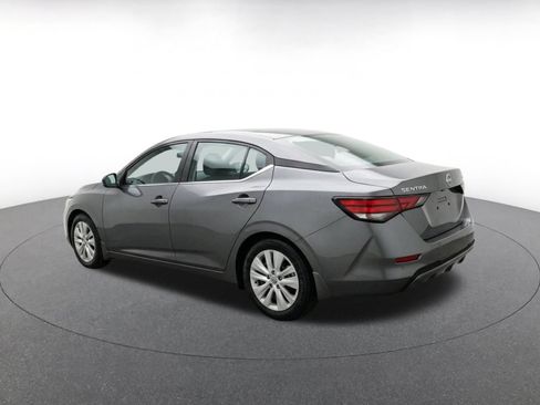 Used 2025 Nissan Sentra S FWD image 7