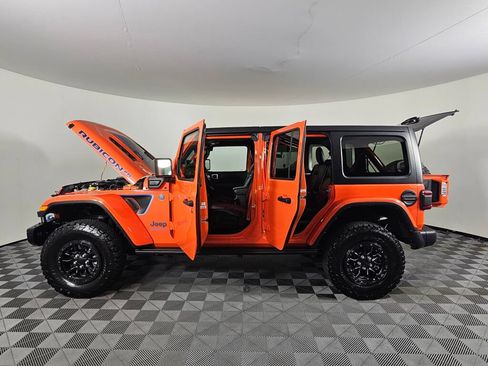 Used 2023 Jeep Wrangler Unlimited Rubicon 4xe AWD/4WD image 16
