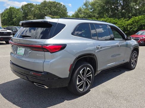 Certified 2025 Buick Enclave Sport Touring FWD image 11