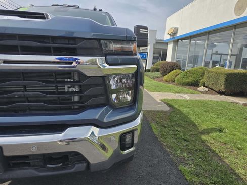 Used 2025 Chevrolet Silverado 3500 LT w/ All Star Edition image 10