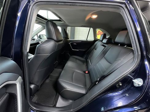 Used 2021 Toyota RAV4 XLE Premium AWD/4WD image 22