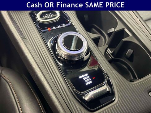 Used 2026 Jeep Cherokee Limited AWD/4WD image 22