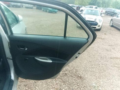 Used 2008 Toyota Yaris S FWD image 30