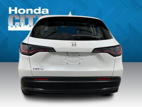 Used 2025 Honda HR-V LX image 4