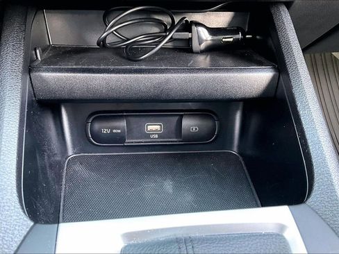 Certified 2024 Kia Forte LXS w/ LXS Technology Package image 24