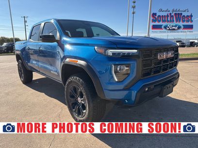 Used 2024 GMC Canyon Elevation w/ Convenience Package