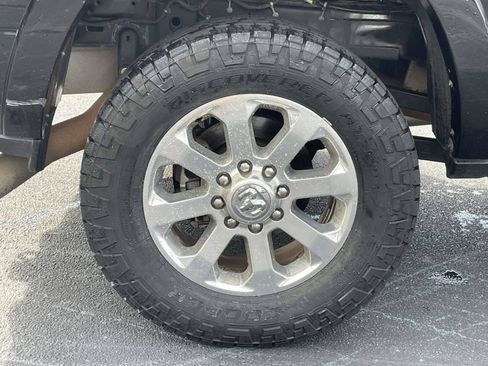 Used 2021 RAM 2500 Laramie AWD/4WD image 9