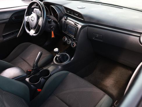 Used 2011 Scion tC image 18