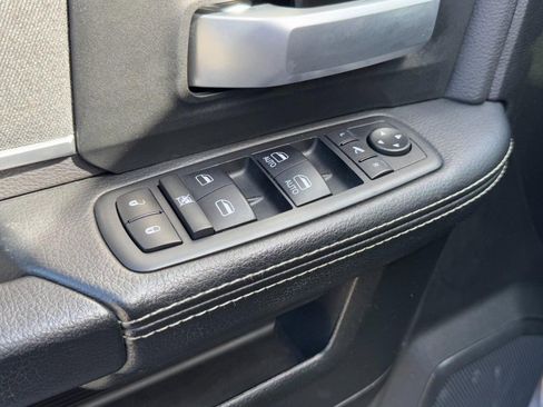 Used 2019 RAM 2500 Big Horn image 21