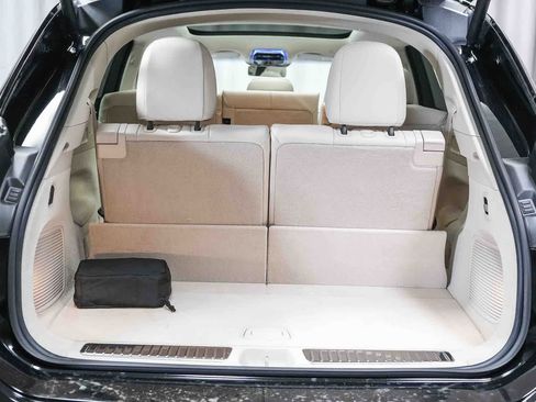 New 2026 Mercedes-Benz EQS 550 4MATIC SUV image 26
