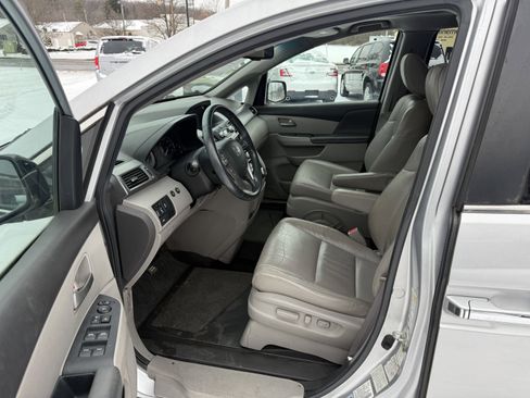 Used 2011 Honda Odyssey EX-L image 10