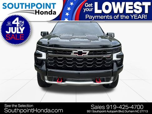 Used 2024 Chevrolet Silverado 1500 ZR2 w/ Technology Package AWD/4WD image 2