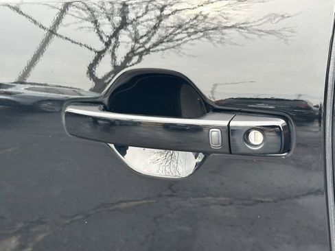 Certified 2022 Nissan Frontier PRO-4X image 14