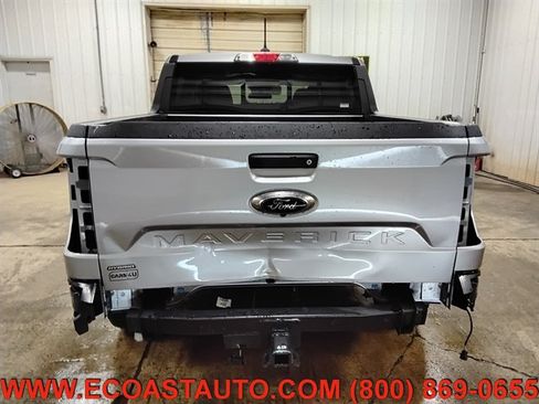 Used 2024 Ford Maverick Lariat w/ Black Appearance Package FWD image 8