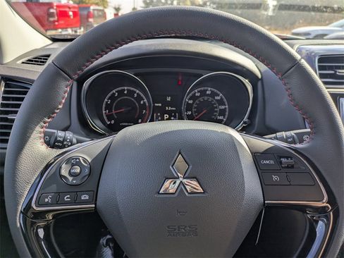 New 2025 Mitsubishi Outlander Sport LE image 28
