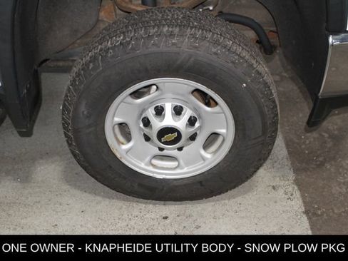 Used 2021 Chevrolet Silverado 2500 W/T w/ WT Convenience Package AWD/4WD image 6