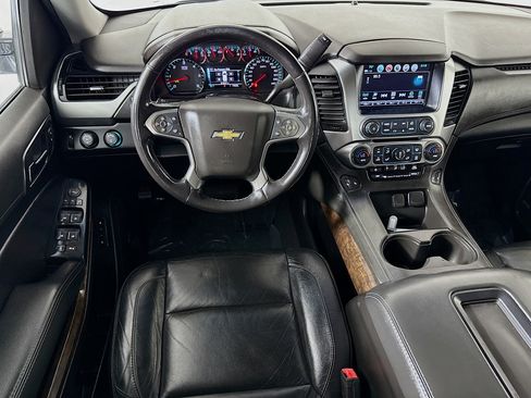 Used 2019 Chevrolet Tahoe LT image 17
