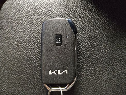 Used 2024 Kia Forte GT-Line FWD image 32