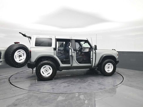 Used 2023 Ford Bronco Heritage Edition image 48